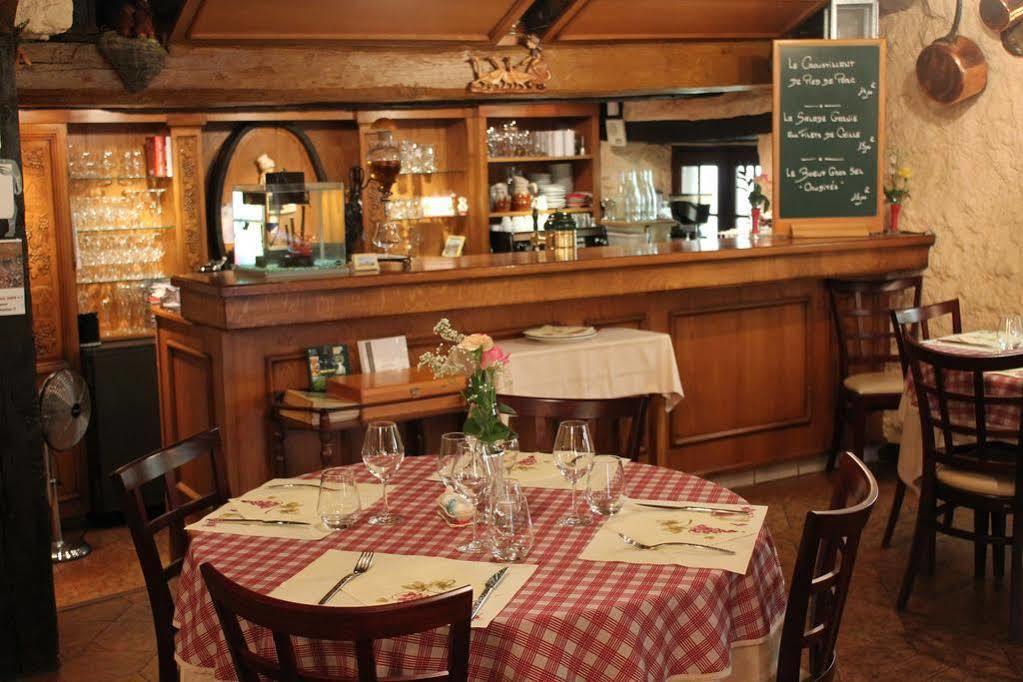 Auberge Des Trois Chateaux Eguisheim Εξωτερικό φωτογραφία